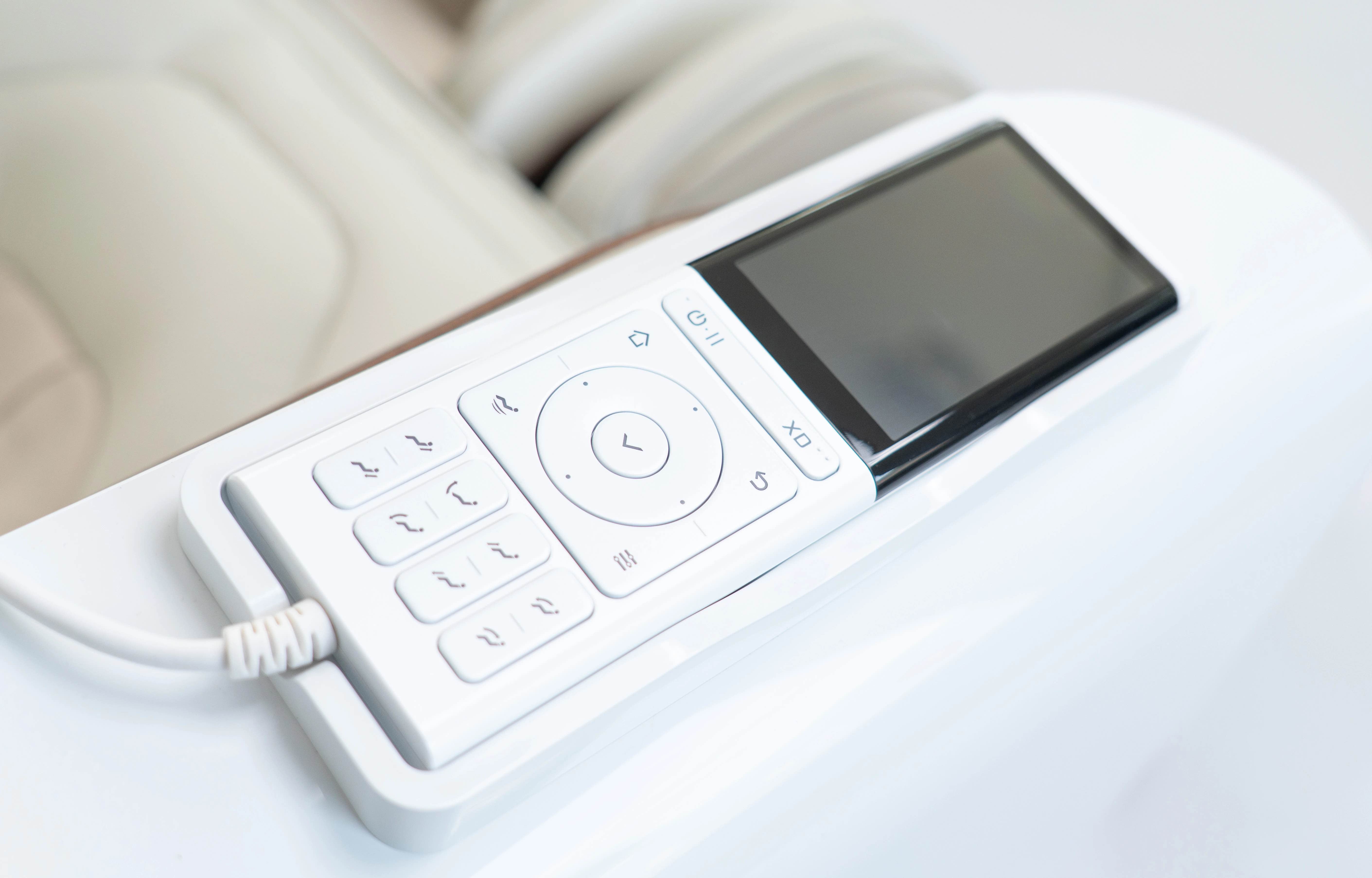 Pilot fotela masującego Dreamliner